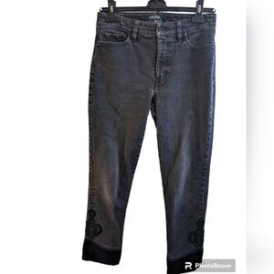 Lauren Ralph Lauren women's embroidered black Regal straight ankle jean size 4
